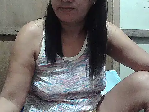 hotmama 063 online show from March 7, 9:55 pm