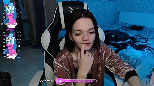 Kitti study online show from October 29, 4:42 pm