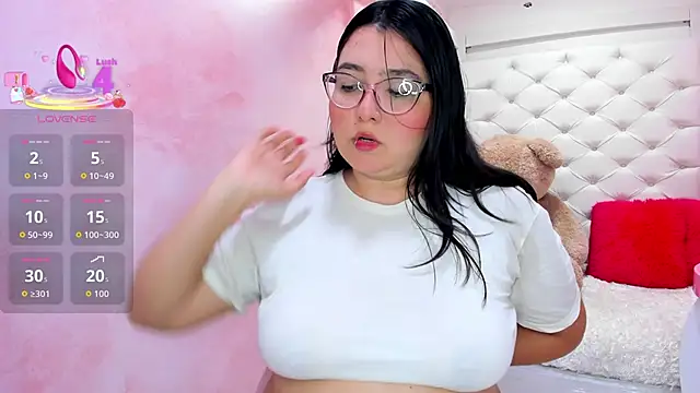 Dulce meow online show from October 8, 11:58 am