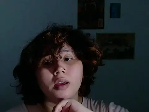 WendyMonet online show from July 15, 4:06 am