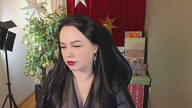 Jolie Orchid online show from December 20, 12:20 pm