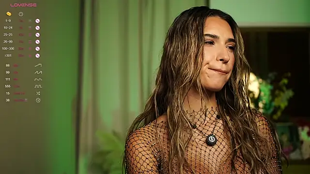 ItalianGirl online show from September 26, 7:55 pm