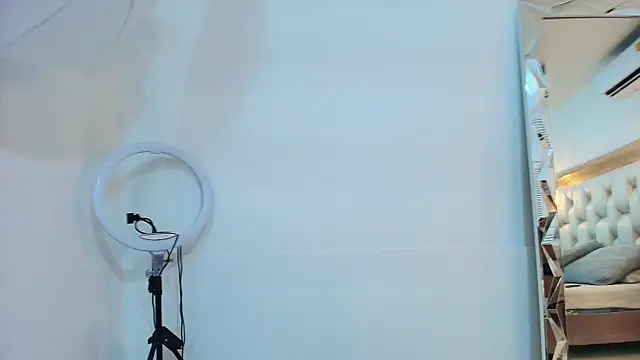 TiffantyAndStacy online show from October 8, 8:02 pm