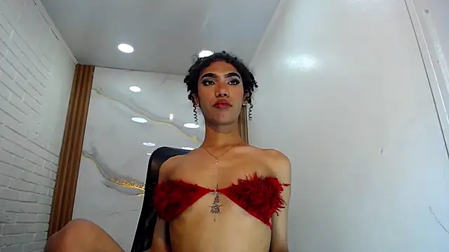 Penelopee Rouse online show from October 9, 8:57 pm