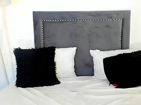 RubyStrong online show from February 17, 5:23 pm