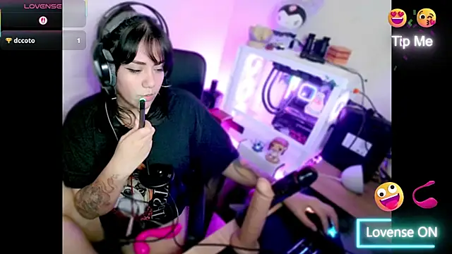 PinkDenial online show from December 4, 4:37 am