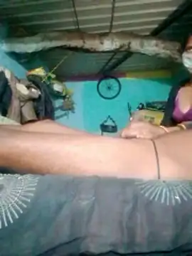 CUTE-004 online show from March 26, 9:11 am