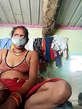 CUTE-004 online show from February 19, 7:19 am