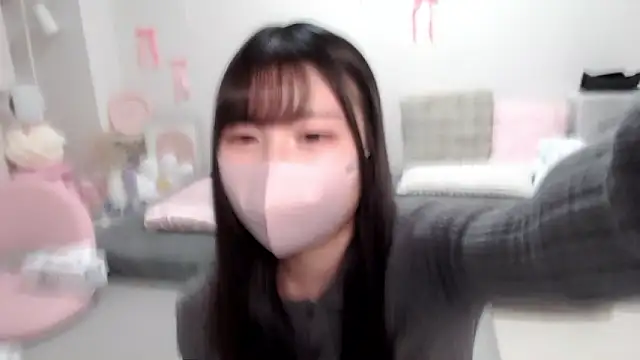 moka-neko online show from April 22, 1:41 pm