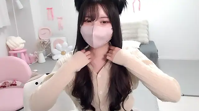 moka-neko online show from February 11, 1:23 pm