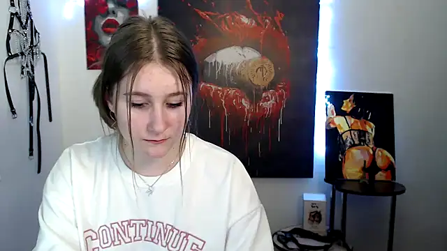 Milka kamila online show from March 2, 2:57 pm