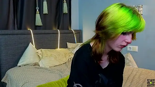 KandraCruser online show from October 13, 8:33 pm