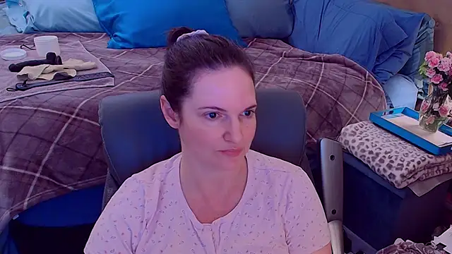 ninajaymes online show from September 8, 8:41 pm