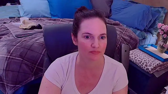 ninajaymes online show from September 18, 11:25 pm