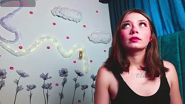 MilaFyre online show from September 18, 4:38 pm