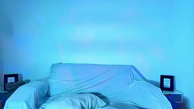 Dulce Bella  online show from October 6, 12:00 pm