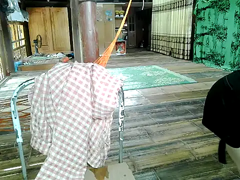 SuhyoCii online show from March 16, 7:45 am