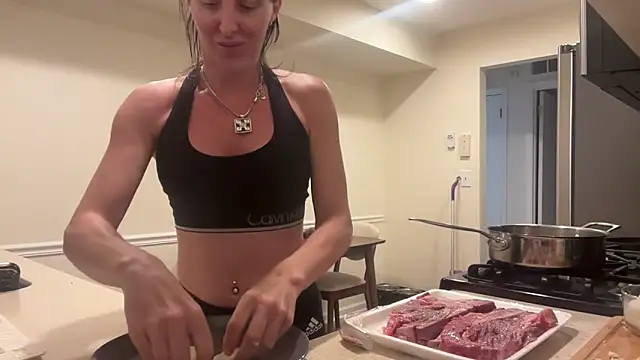 NurseStephania online show from October 3, 12:05 am