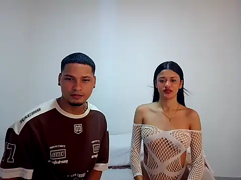 Sexy777Couple online show from September 14, 9:56 pm