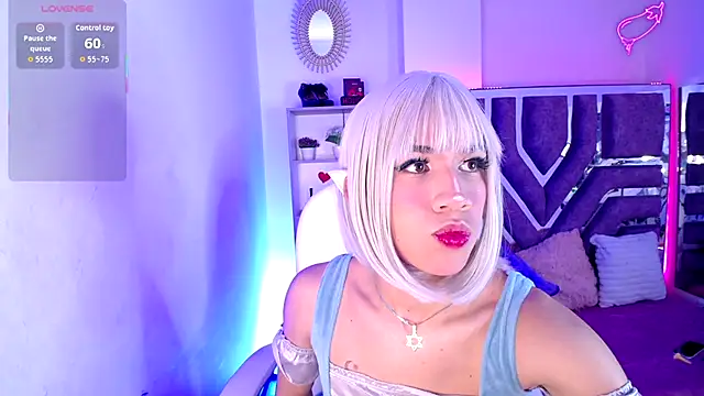 Eva Walker  online show from October 6, 6:41 am