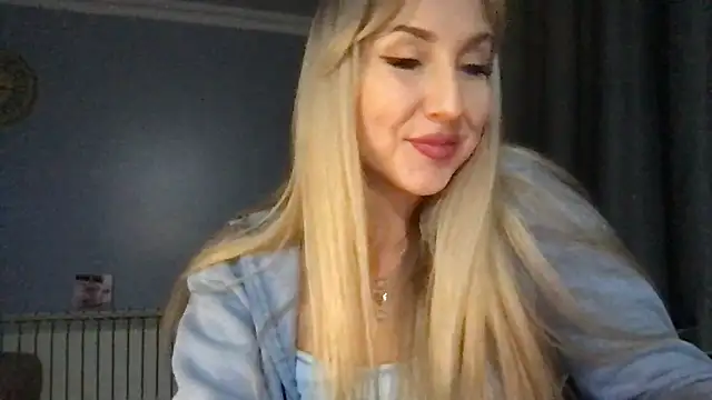 Pyrelissa online show from December 13, 7:53 pm