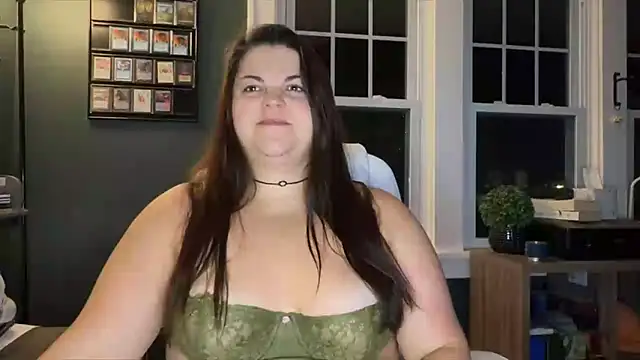 PlayWithBrittany online show from November 18, 10:44 pm