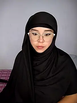 rhizanthella  online show from September 15, 9:44 pm