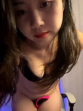 wly2028 online show from October 5, 2:33 pm