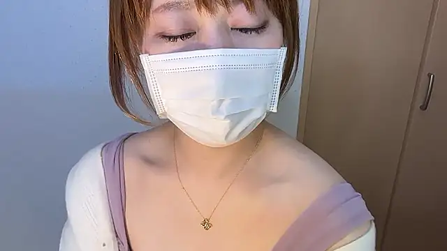 kitty kyoto online show from March 4, 3:02 am