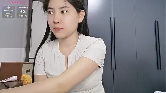 luckckcj online show from March 1, 11:43 am