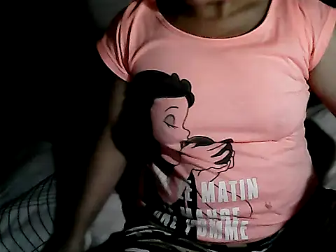 yoursPinayMama1682 online show from September 18, 2:37 pm