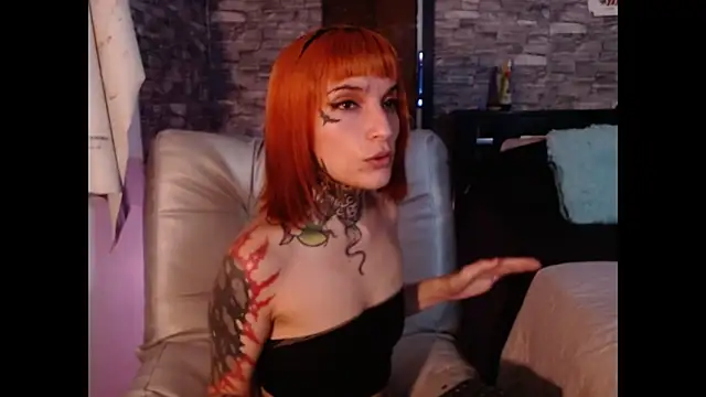 Inferno Molly online show from February 9, 5:10 am