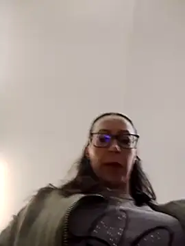 Astrid3 online show from April 21, 7:54 pm