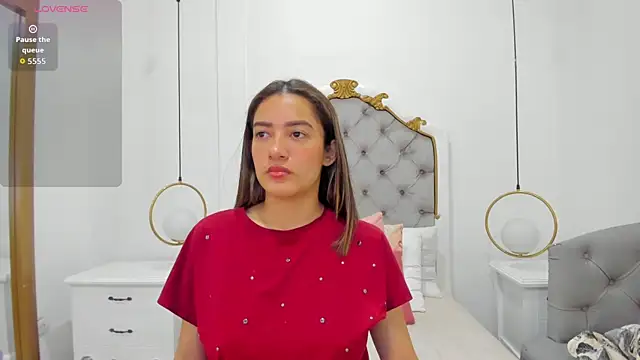 Skylerwhite02 online show from April 13, 3:41 am