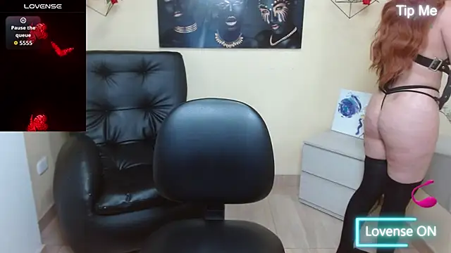 Bom BomXX online show from October 9, 9:41 pm