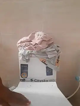 Your Ayesha56 online show from January 18, 10:33 am