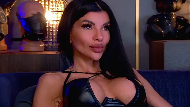 EleniaDevons online show from May 11, 2:45 pm