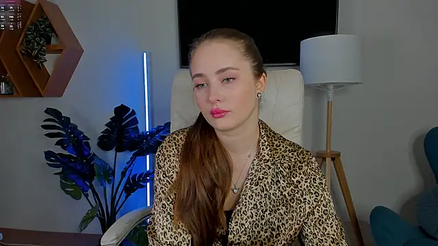 Sweet  Amily online show from October 17, 12:41 pm