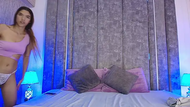 CarolinaaGomezz online show from November 8, 8:03 pm