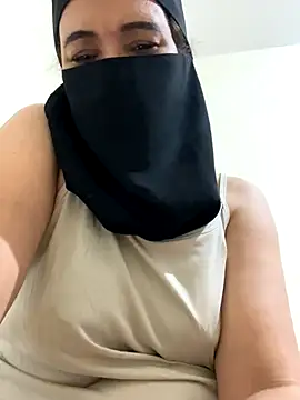 Wild-Nayra online show from October 24, 12:50 am