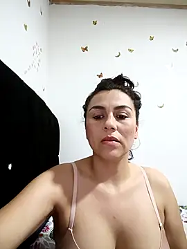 vanessa-titisM online show from February 26, 2:21 am