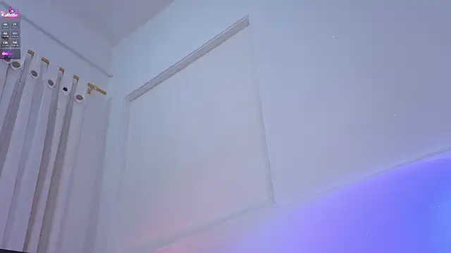 ashlynnlowe  online show from March 12, 7:16 pm