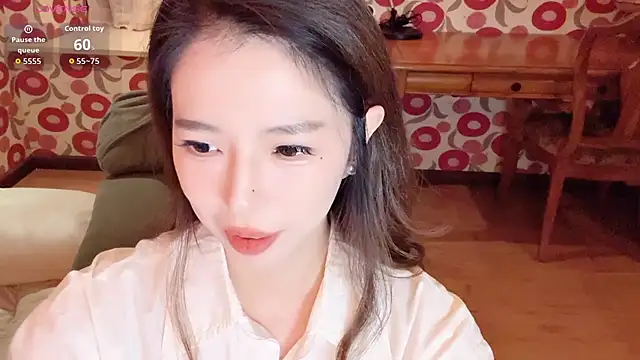 miss-lin online show from December 16, 1:06 pm