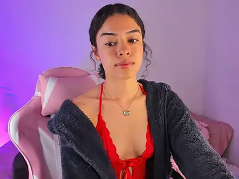 maddy parker   online show from January 9, 12:59 am