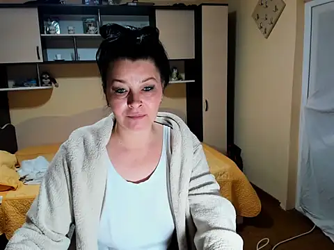 Soffy Skye online show from March 19, 6:29 am