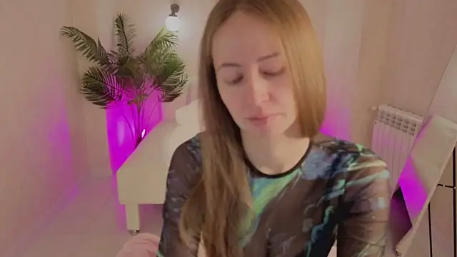 bella li   online show from February 9, 1:52 am