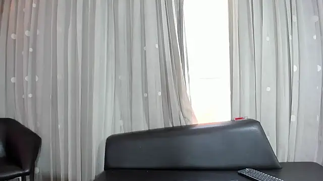 Aliciabloom online show from September 21, 2:49 pm