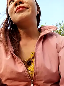 bonnie-00 online show from March 3, 9:26 am