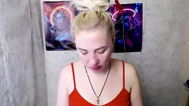 EmmaCat  online show from February 23, 6:36 am