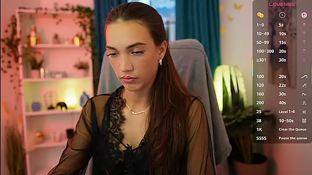 Alexis Love  online show from October 22, 1:27 pm